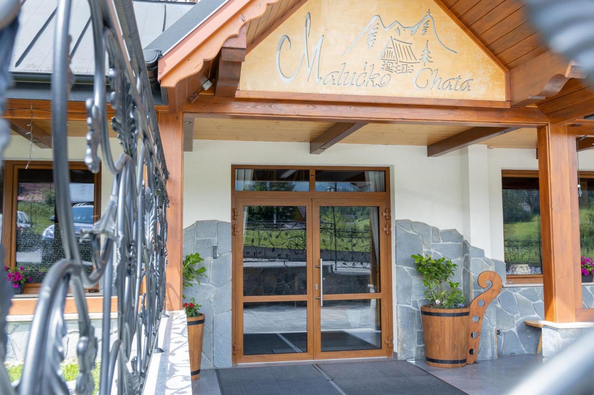 „malucko Chata” Bed & Breakfast *