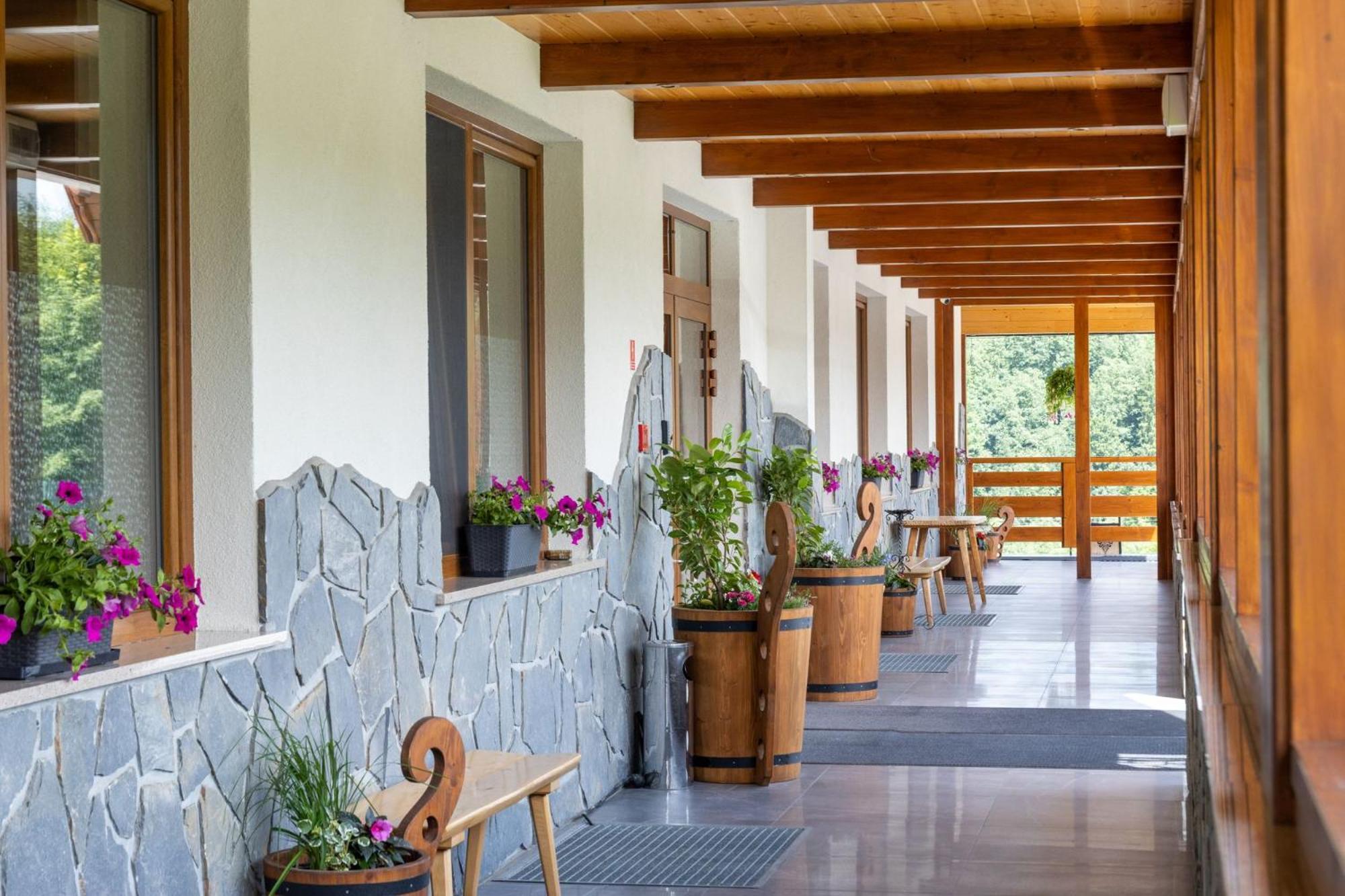 Bed & Breakfast „malucko Chata”